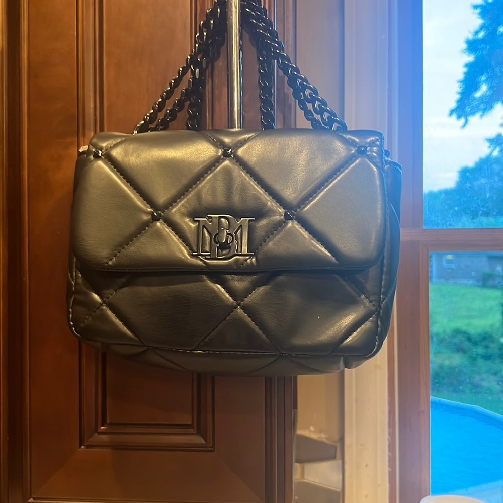 Black patent leather Badgley Mischka purse